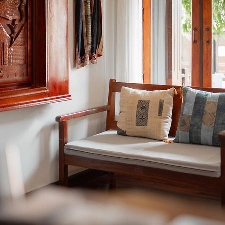 Villa Mira Heritage Luang Prabang Esterno foto